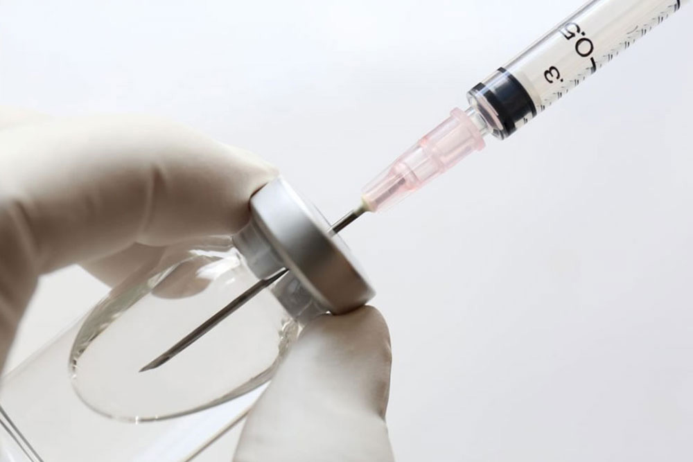 麻酔専門医による静脈内鎮静法に対応